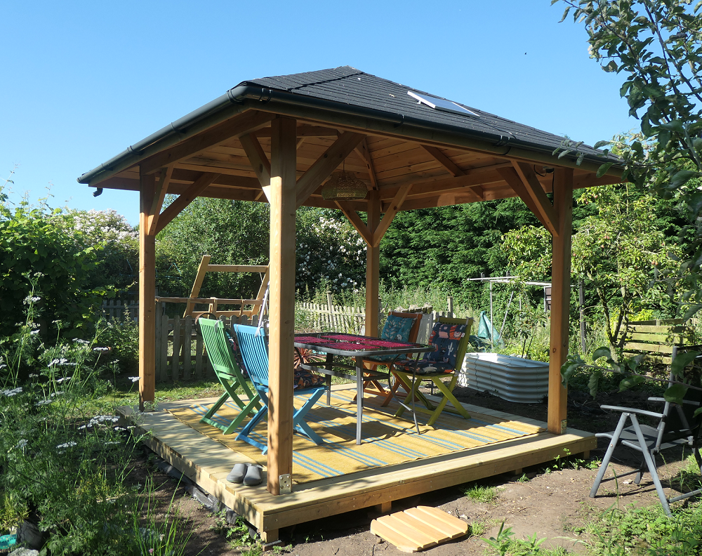 gazebo with furniture